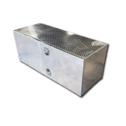 Diamondplate_Double_Door_Closed_1
